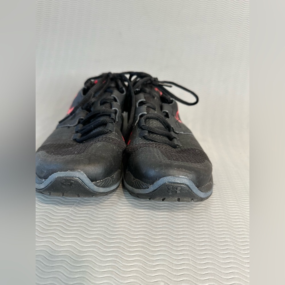 UNDER ARMOUR - Picture 2 of 7